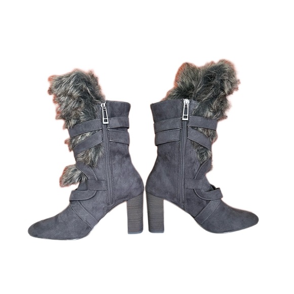 Alberta Faux Fur Booties Charles by Charles David size 8.5 - Picture 2 of 2